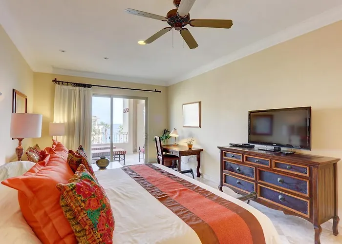 Cabo La Hotel