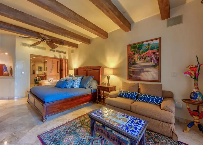 Cabo La Hotel